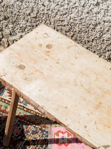 Francine, la table d'appoint brutaliste N°377