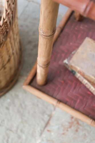 Francine, la table d'appoint en bambou N°632