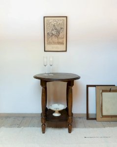 Francine, the wooden side table No. 161