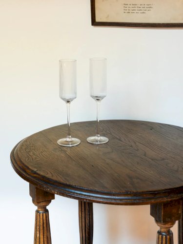 Francine, la table d'appoint en bois N°161