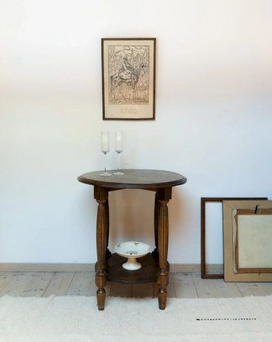 Francine, la table d'appoint en bois N°161
