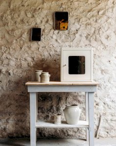 Francine, the wooden side table No. 171