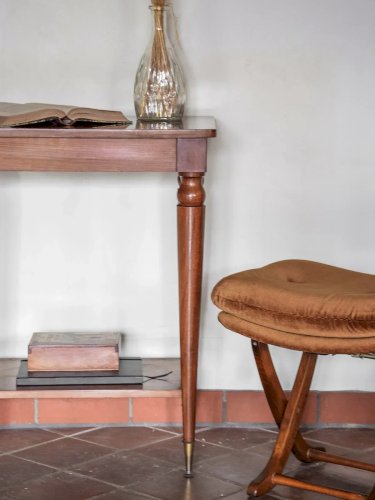 Francine, la table d'appoint en bois N°191