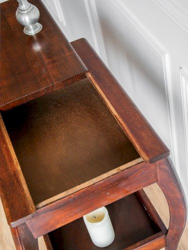 Francine, la table d'appoint en bois N°195