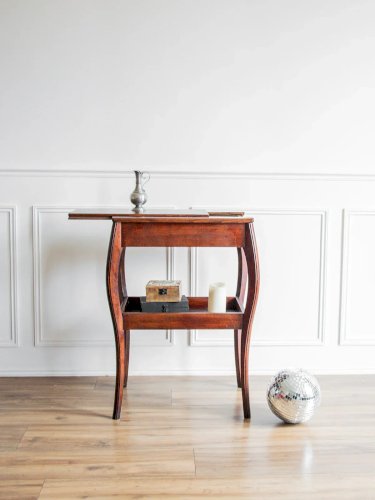 Francine, la table d'appoint en bois N°195