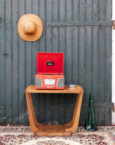 Francine, la table d'appoint en bois N°273