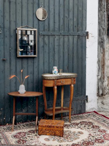 Francine, la table d'appoint en bois N°278