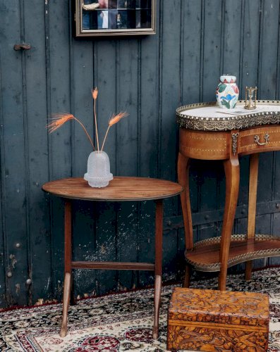 Francine, la table d'appoint en bois N°278