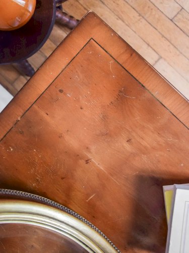 Francine, la table d'appoint en bois N°340