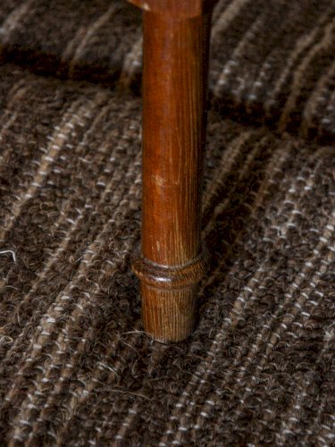 Francine, la table d'appoint en bois N°363