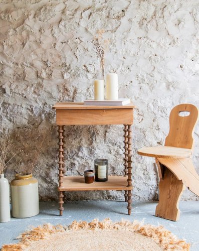 Francine, la table d'appoint en bois N°364