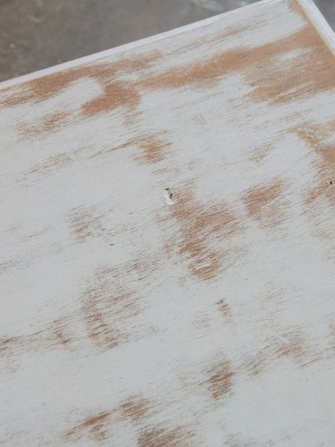 Francine, la table d'appoint en bois N°385