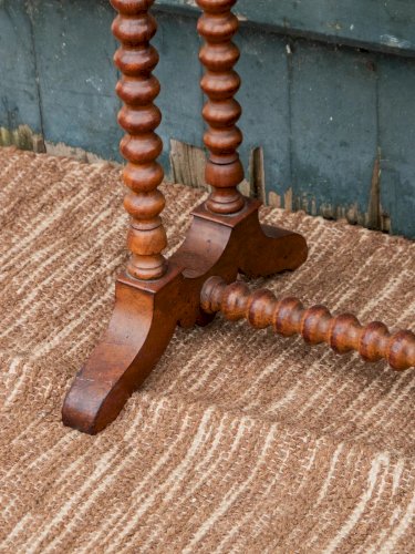 Francine, la table d'appoint en bois N°388