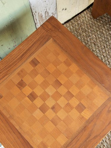 Francine, la table d'appoint en bois N°396