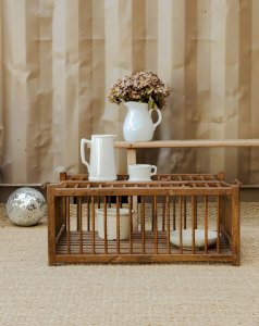 Francine, the wooden side table No. 476