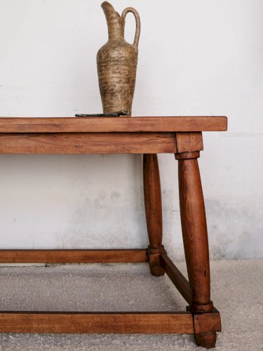 Francine, la table d'appoint en bois N°485