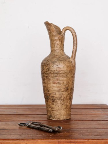 Francine, la table d'appoint en bois N°485