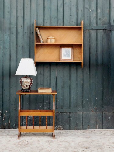 Francine, la table d'appoint en bois N°497