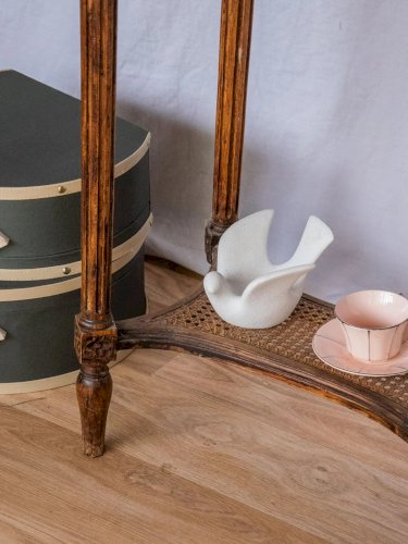 Francine, la table d'appoint en bois N°594