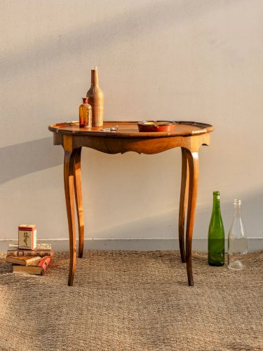 Francine, la table d'appoint en bois N°617