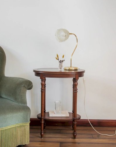 Francine, la table d'appoint en cannage N°357