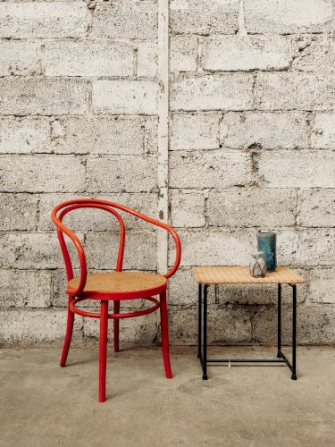 Francine, la table d'appoint en osier N°418