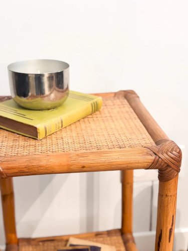 Francine, la table d'appoint en rotin N°427