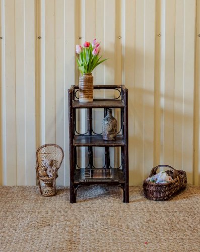 Francine, la table d'appoint en rotin N°689