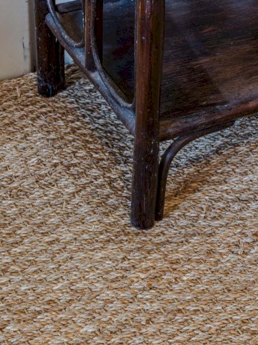 Francine, la table d'appoint en rotin N°689