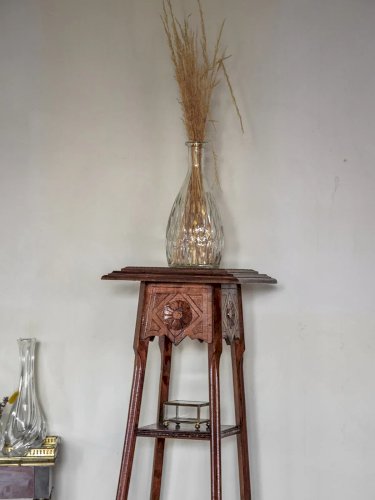 Francine, la table d'appoint haute N°192