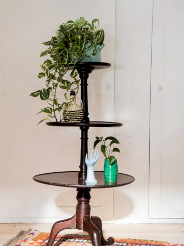 Francine, la table d'appoint N°121