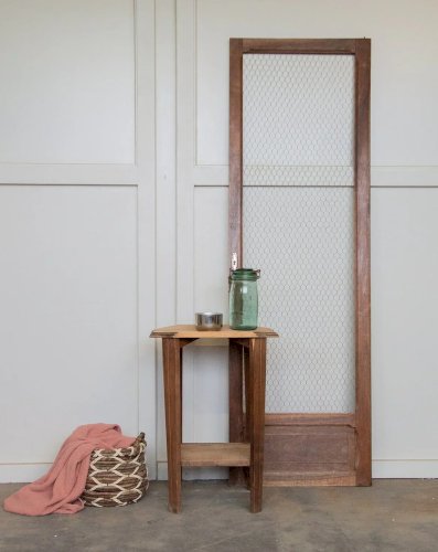 Francine, la table d'appoint N°194