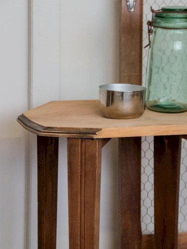 Francine, la table d'appoint N°194