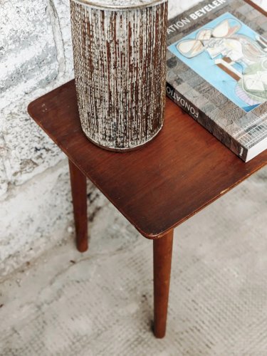 Francine, la table d'appoint N°281