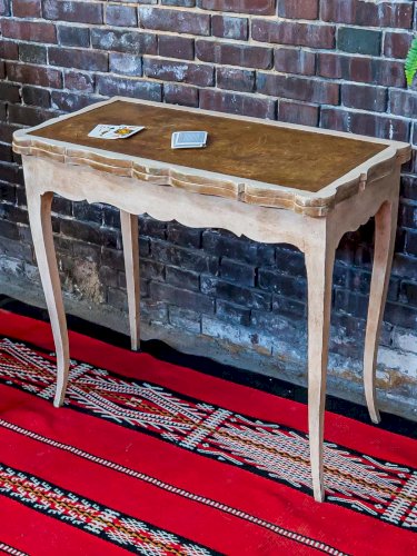 Francine, la table de jeu en bois N°492