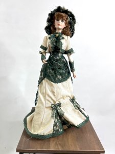 Franklin Mint Laureen County Londonderry Doll Ann Jackson Porcelain