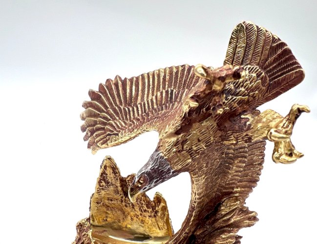 Franklin Mint Pocket Watch Bald Eagle Alaska Chilkat w/ Stand