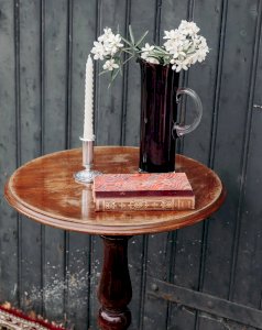 Gabrielle, the glass pitcher No. 54