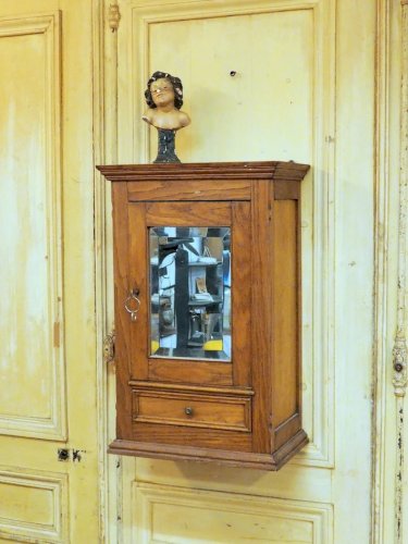 Gaëlle, la petite armoire d'entrée en bois N°686