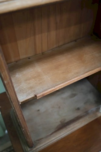 Gaëlle, l'armoire à pharmacie en bois foncé N°284