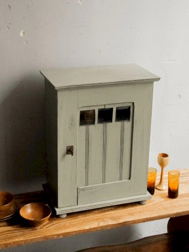 Gaëlle, l'armoire à pharmacie en bois N°285