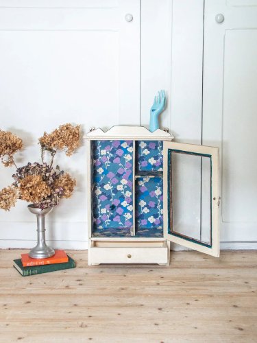 Gaëlle, l'armoire à pharmacie N°126