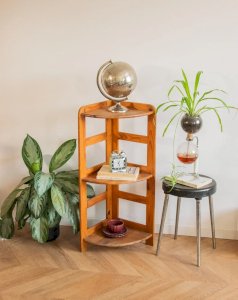 Gaëlle, the wooden corner shelf No. 230