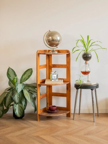 Gaëlle, l'étagère d'angle en bois N°230