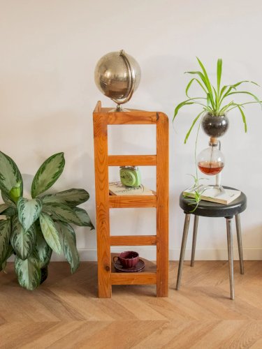 Gaëlle, l'étagère d'angle en bois N°230