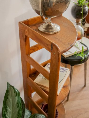 Gaëlle, l'étagère d'angle en bois N°230