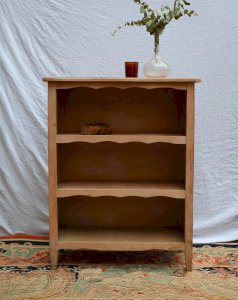 Gaëlle, the light wooden shelf No. 280