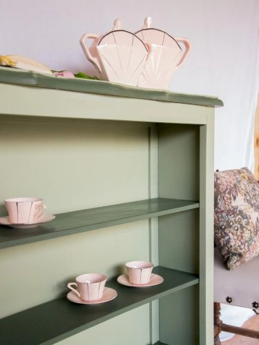 Gaëlle, l'étagère en bois verte patinée N°269