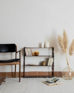 Gaëlle, the wooden wall shelf No. 228