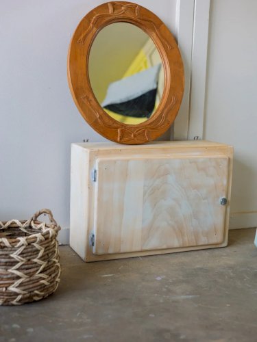 Gaëlle, l'étagère murale latérale en bois N°705